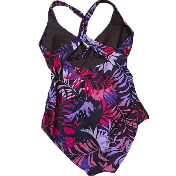Eddie‎ Bauer Ruched Shaping Swimsuit M Purple Floral Flattering Summer Vacation - Picture 2 of 8